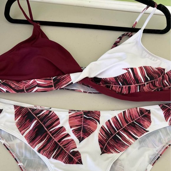 Other - 📦(SOLD)NEW CUTE MAROON & WHITE 2 PIECE BIKINI WOMAN'S XXL SWIMSUIT/BATHING SUIT